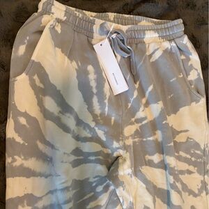 525 America Cream and Gray Knitwear